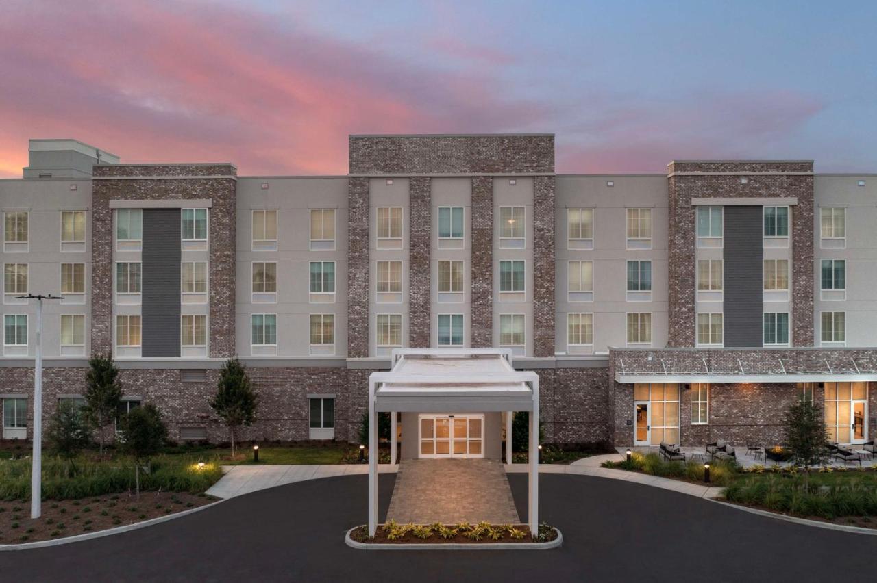 Hilton Garden Inn Pensacola Downtown Ngoại thất bức ảnh