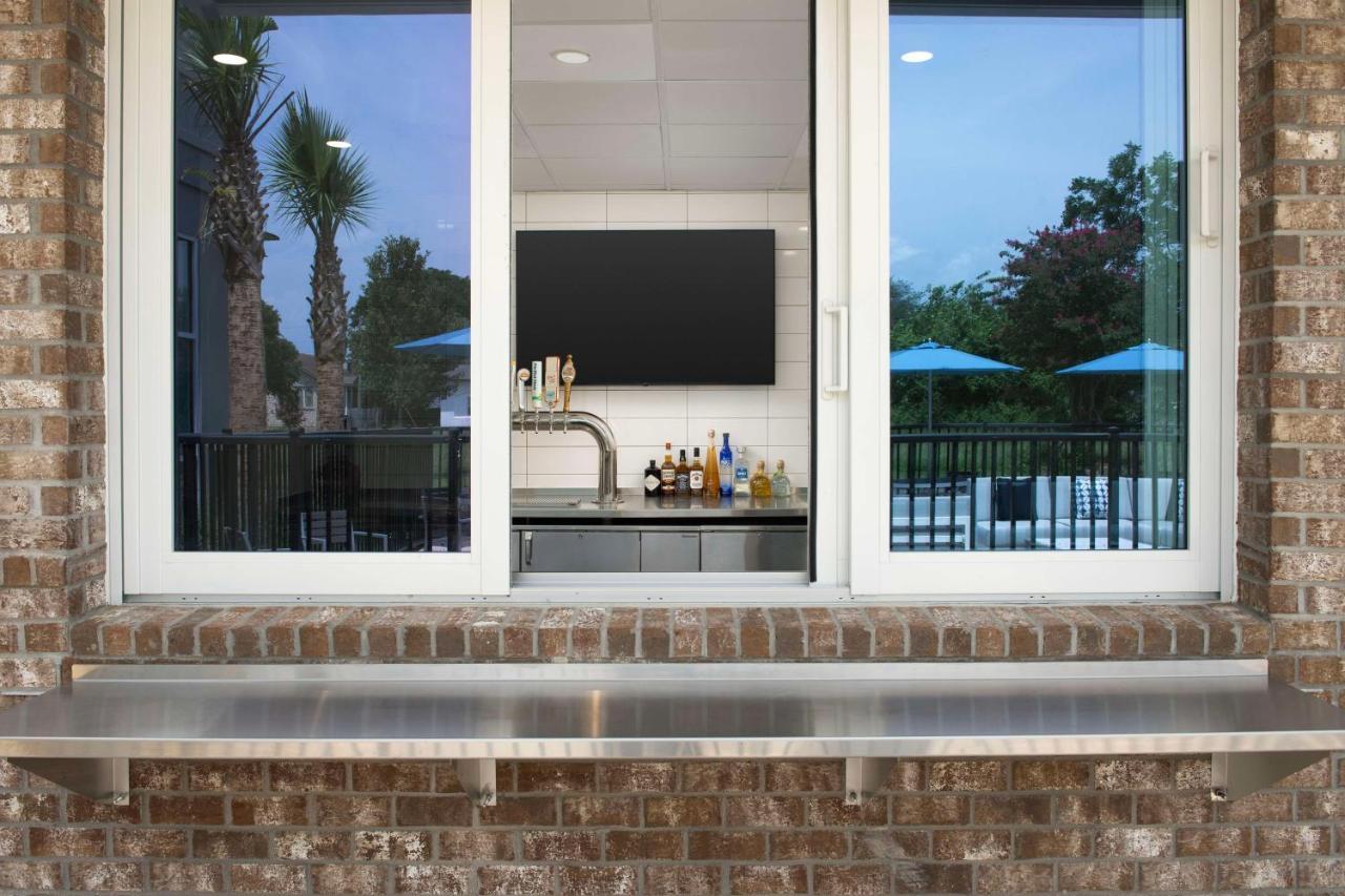 Hilton Garden Inn Pensacola Downtown Ngoại thất bức ảnh