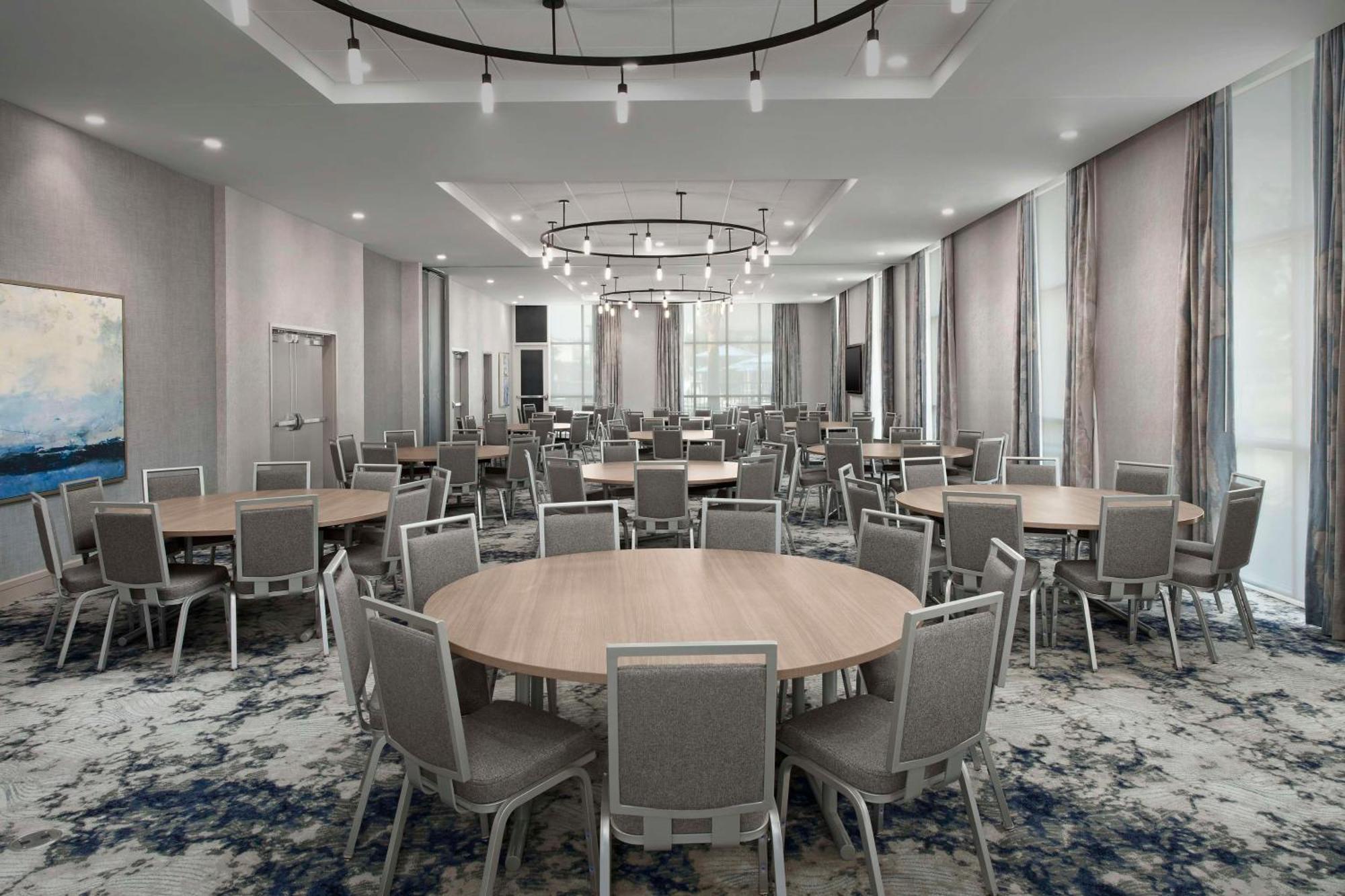 Hilton Garden Inn Pensacola Downtown Ngoại thất bức ảnh